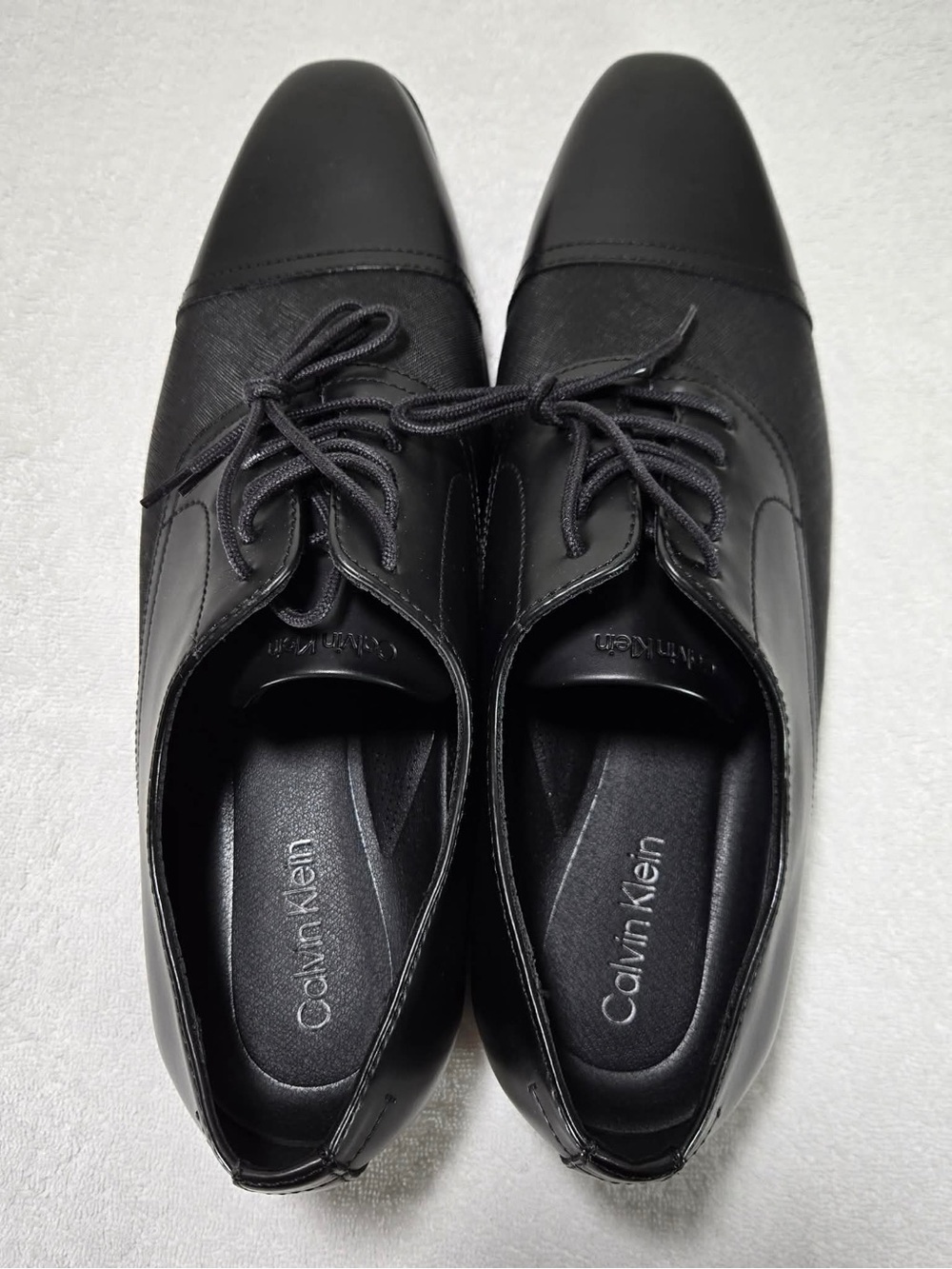 Calvin Klein Black Leather Cap-Toe Derby Dress Shoes New Without Tags Size 12
